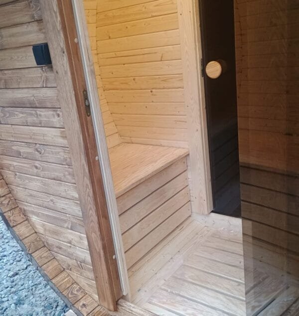 Sauna Ogrodowa BECZKA 300 z tarasem i przedsionkiem, drewno – kpl. - obrazek 9